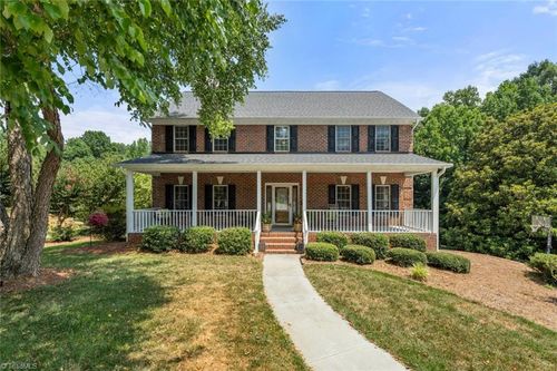 3605 Comeragh Ct, Clemmons, NC, 27012-8669 | Card Image