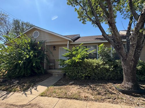 801-9140 Timber Path, San Antonio, TX, 78250-5110 | Card Image