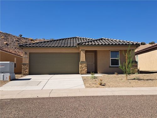 2372 Tapatio Dr, Bullhead City, AZ, 86442-1103 | Card Image