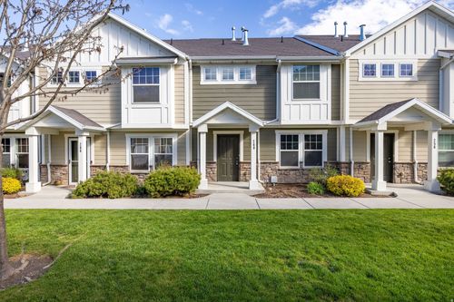 260 W 1010 S, Logan, UT, 84321-6935 | Card Image