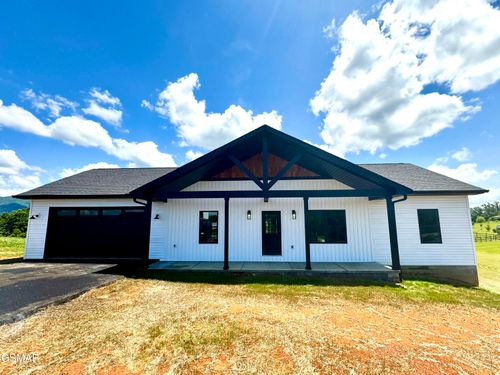 3016 Easy Going Ln, Newport, TN, 37821-1501 | Card Image
