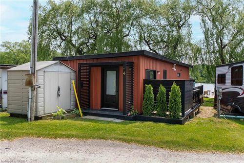 4-99 Fourth Concession Rd, Burford, ON, N0E1A0 | Card Image