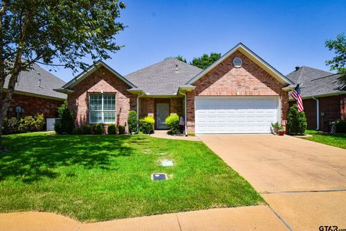 1923 Hollyglen Dr, Tyler, TX, 75703-3395 | Card Image