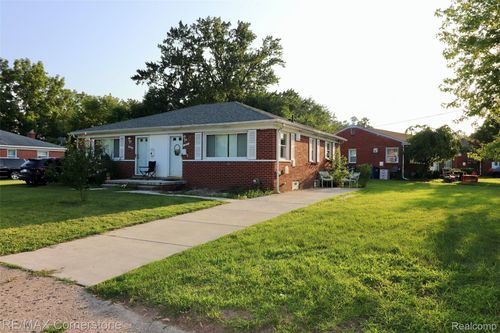 2668 Ackley Ave, Westland, MI, 48186-4484 | Card Image