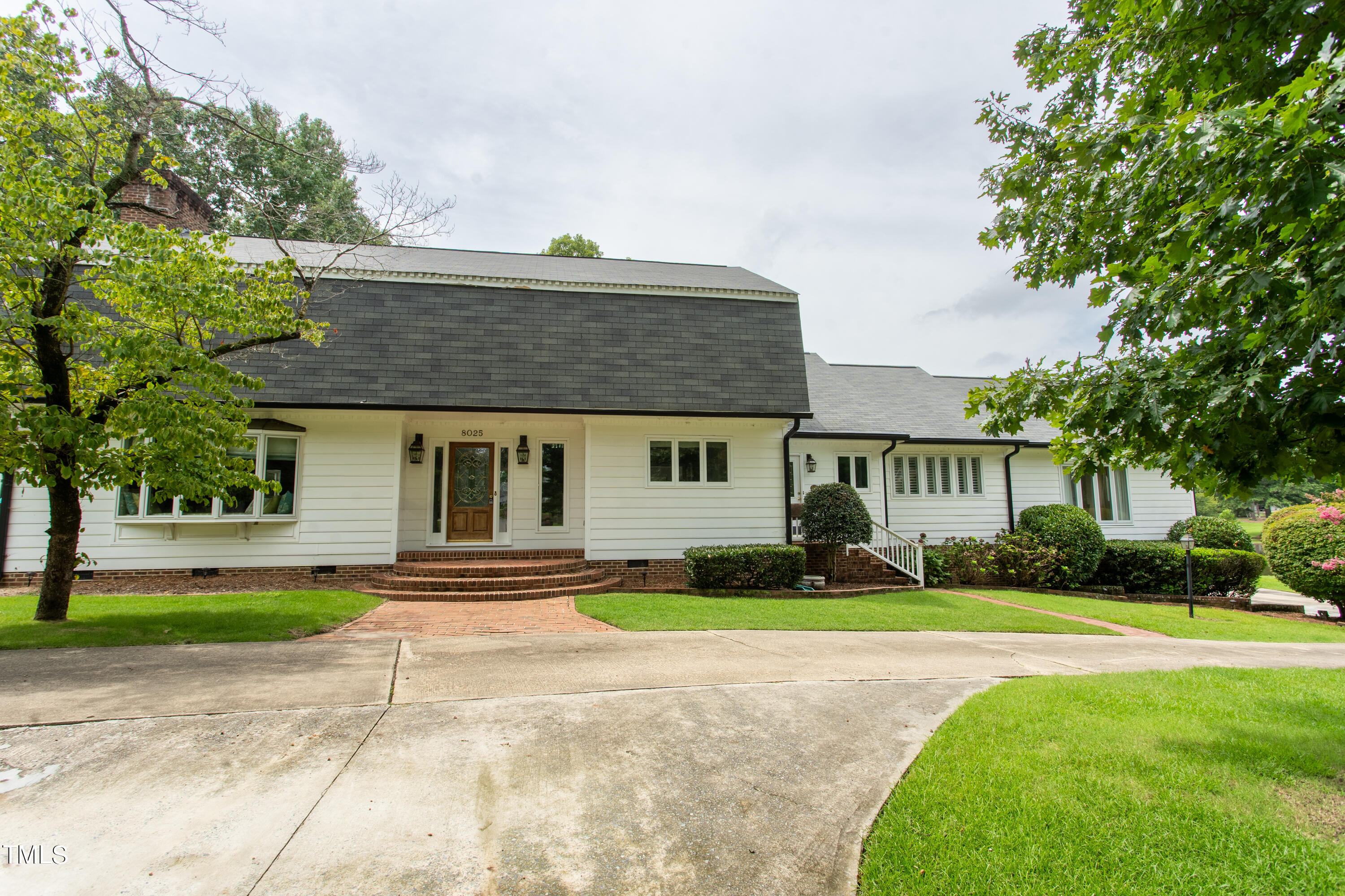 Muirfield Dr, Fuquay Varina, NC 27526