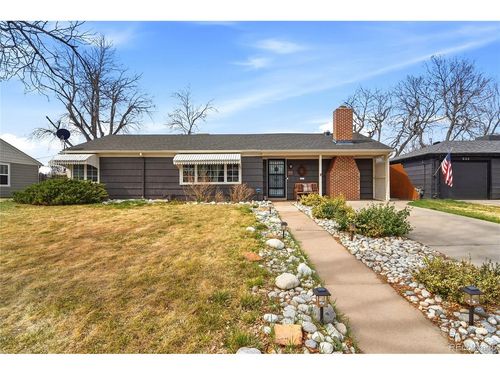 923 Geneva St, Aurora, CO, 80010-3942 | Card Image
