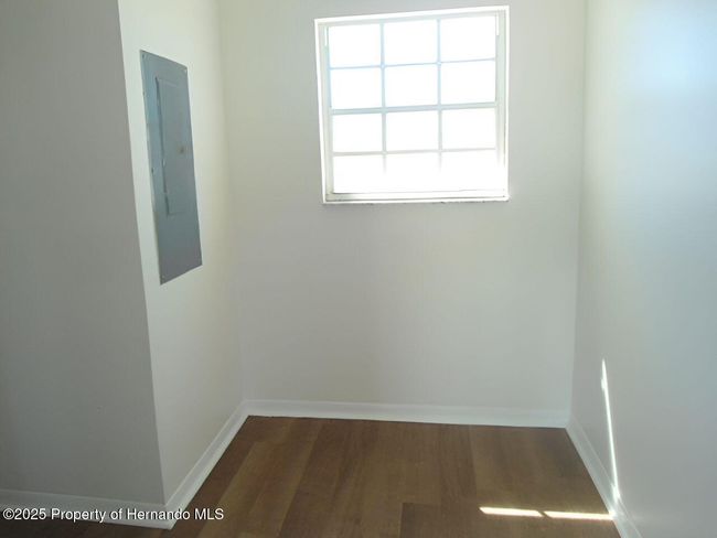 laundry room | Image 14