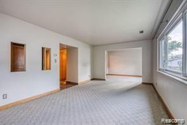 APT-1108 - 527 E University Dr, Condo with 2 bedrooms, 2 bathrooms and null parking in Rochester MI | Image 5