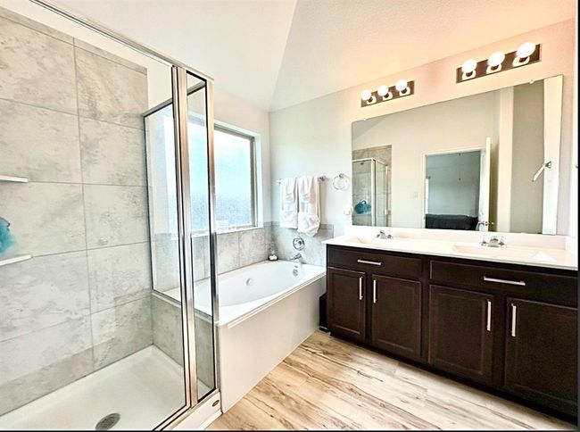 Another view of spacious primary ensuite. | Image 15