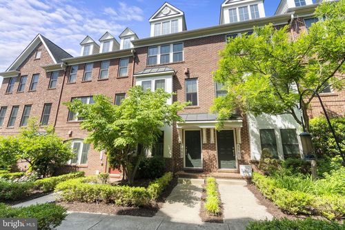 2509 S Kenmore Court, ARLINGTON, VA, 22206 | Card Image