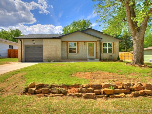106 W 32nd Pl, Sand Springs, OK, 74063-3518 | Card Image