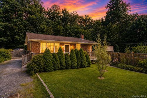 7 Brayton Rd, Carmel, NY, 10512-6028 | Card Image
