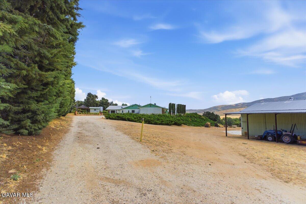 Residential in Leona Valley 5