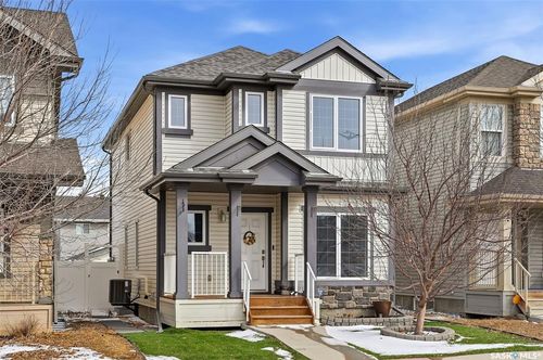 2914 Elgaard Dr, Regina, SK, S4X0M9 | Card Image