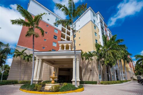 1414-17100 N Bay Rd, SUNNY ISLES BEACH, FL, 33160-3455 | Card Image