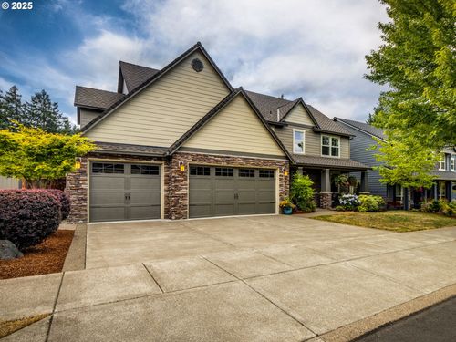 15015 Se Aspen Way, Clackamas, OR, 97015-7493 | Card Image