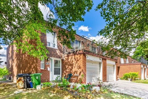 20-50 Bridletowne Cir, Scarborough, ON, M1W2G8 | Card Image