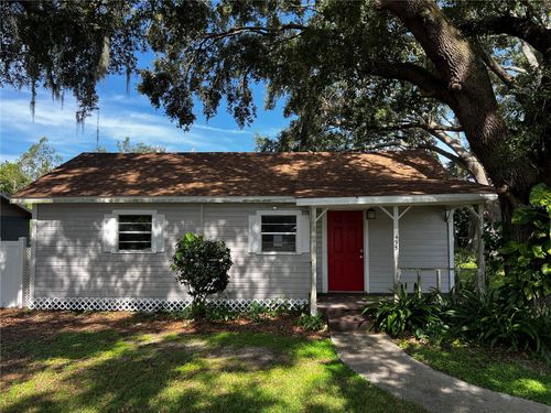 495 Fern Ave, TAVARES, FL, 32778-3912 | Card Image