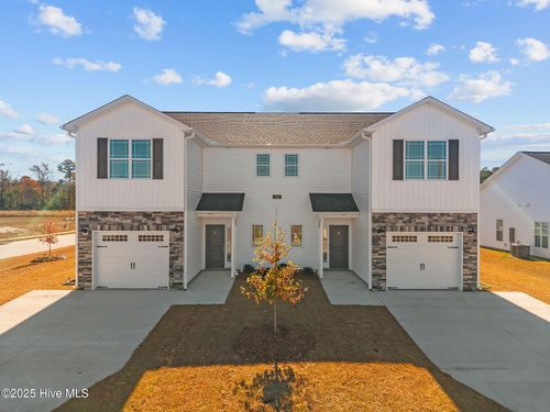 a-4301 Laurel Ridge Dr, Greenville, NC, 27834-2550 | Card Image