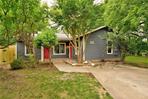 a-7504 Carver Ave, Austin, TX, 78752-1600 | Card Image
