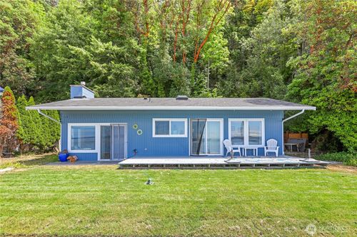 1122 Rockaway Ln, Camano Island, WA, 98282-5202 | Card Image