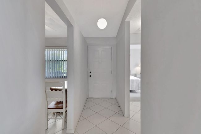 APT-201 - 7618 Tahiti Ln, Condo with 3 bedrooms, 2 bathrooms and null parking in Lake Worth FL | Image 24