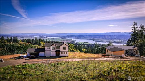 322 Anderson Dr, Kalama, WA, 98625-5701 | Card Image