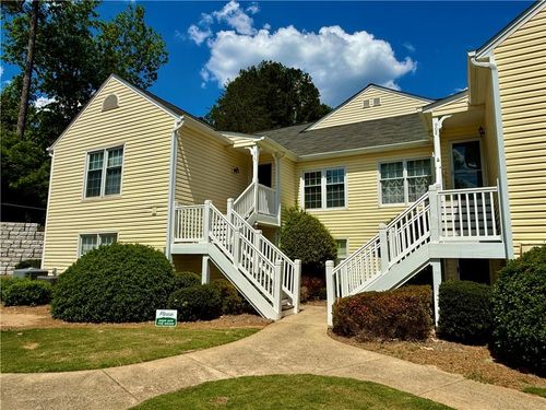 914 Cannongate Xing Sw, Marietta, GA, 30064-4616 | Card Image