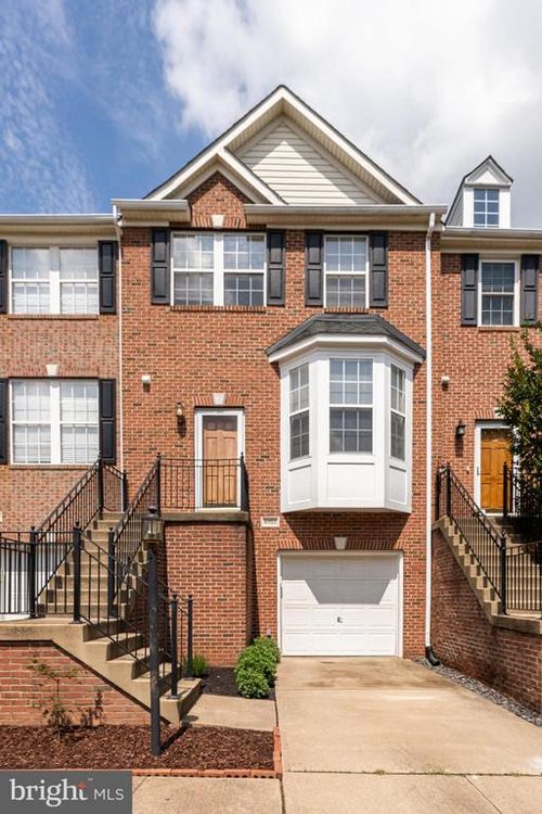 43122 Forest Edge Sq, BROADLANDS, VA, 20148-4048 | Card Image