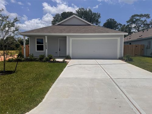 25668 Rose Creek Dr, Cleveland, TX, 77328-1894 | Card Image