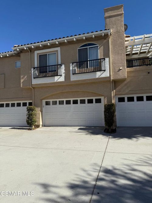 11623 Countrysprings Ct, Moorpark, CA, 93021 | Card Image