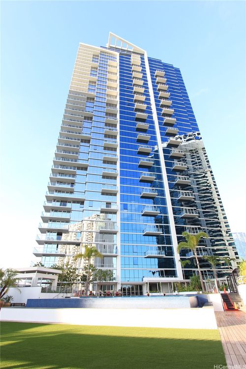 apt-3307-1189 Waimanu St, Honolulu, HI, 96814-4184 | Card Image
