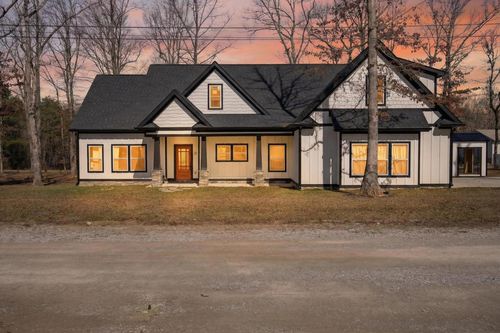 21 Destineys Way, Gruetli Laager, TN, 37339-2400 | Card Image