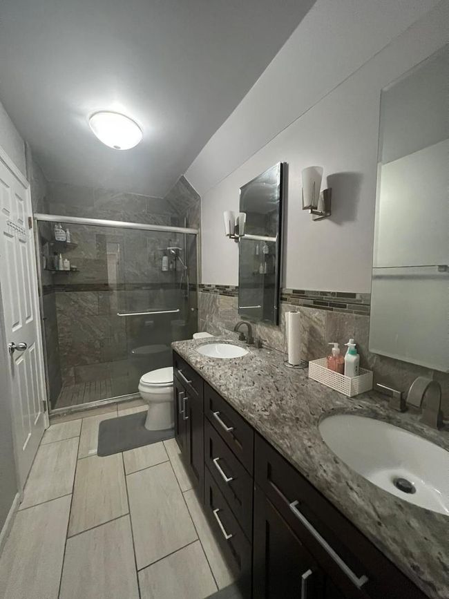 1316 S Quail Walk, Townhouse with 3 bedrooms, 2 bathrooms and 1 parking in Mount Prospect IL | Image 9