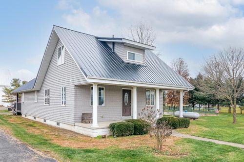 9550 Heimberger Rd Nw, Baltimore, OH, 43105-9440 | Card Image