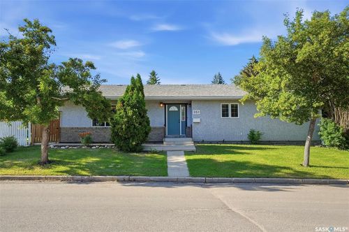 351 Y Avenue S, Saskatoon, SK, S7M3J6 | Card Image