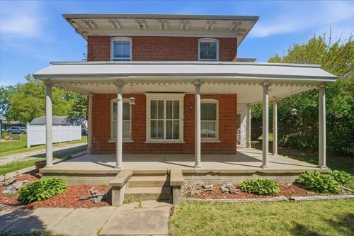 312 Cedar St, Nashua, IA, 50658-7800 | Card Image
