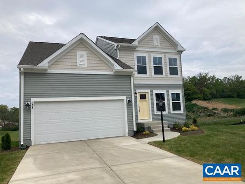 27 Sweetview Ct, STUARTS DRAFT, VA, 24477-9617 | Card Image