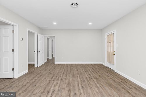 b-721 Charlotte St, Tappahannock, VA, 22560-2210 | Card Image