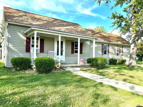 22131 Wetsell St, Nashville, IL, 62263-4225 | Card Image