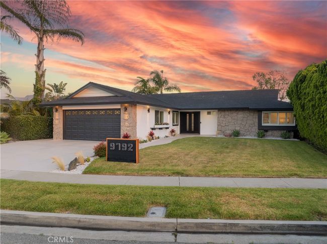 9792 La Arena Cir, House other with 3 bedrooms, 3 bathrooms and 2 parking in Fountain Valley CA | Image 36
