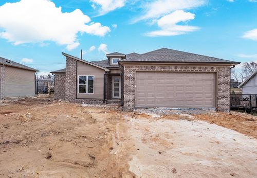 29 Walnut Valley Dr, Little Rock, AR, 72211-1837 | Card Image