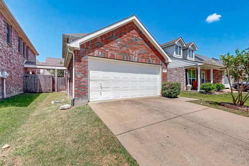 321 Stephanie St, Wylie, TX, 75098-5805 | Card Image