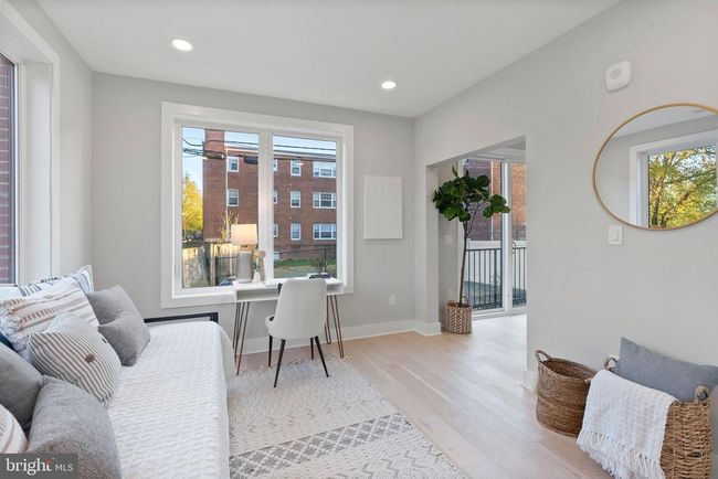 UNIT-1 - 2019 M St Ne, Condo with 2 bedrooms, 2 bathrooms and null parking in WASHINGTON DC | Image 20