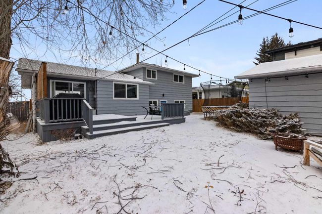 5620 37 Street Sw, Home with 6 bedrooms, 2 bathrooms and 2 parking in Calgary AB | Image 38