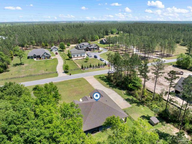 9241 Sage Forest Ln, House other with 3 bedrooms, 3 bathrooms and 2 parking in Pace FL | Image 53