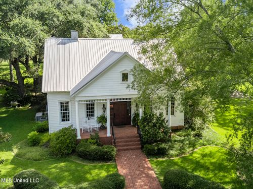 3826 Highway 18, Brandon, MS, 39042-9763 | Card Image