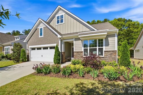 124 Van Gogh Trl, Mount Holly, NC, 28120-9356 | Card Image