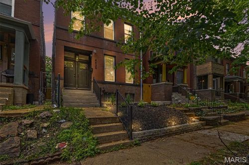 2-upper-4539 Arco Avenue, St Louis, MO, 63110 | Card Image