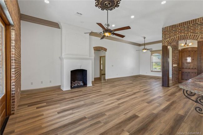808 Sugar Maple Ln, House other with 3 bedrooms, 3 bathrooms and 2 parking in Sulphur LA | Image 7